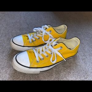 CONVERSE Chuck Taylor All Star
UNISEX LOW TOP SHOE